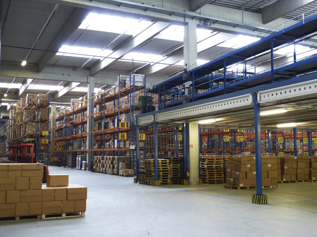 Lựa chọn phương thức vận chuyển phù hợp với lô hàng đầu tiên